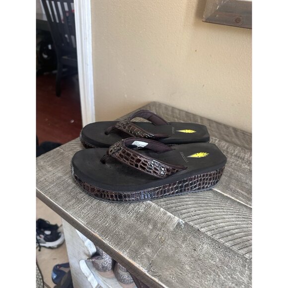 Volatile Womens 7 Brown Croc Patent Wedge Sandals Slides Heel Platform - Picture 1 of 5